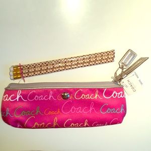 ✨NWT Coach Pencil Case✨